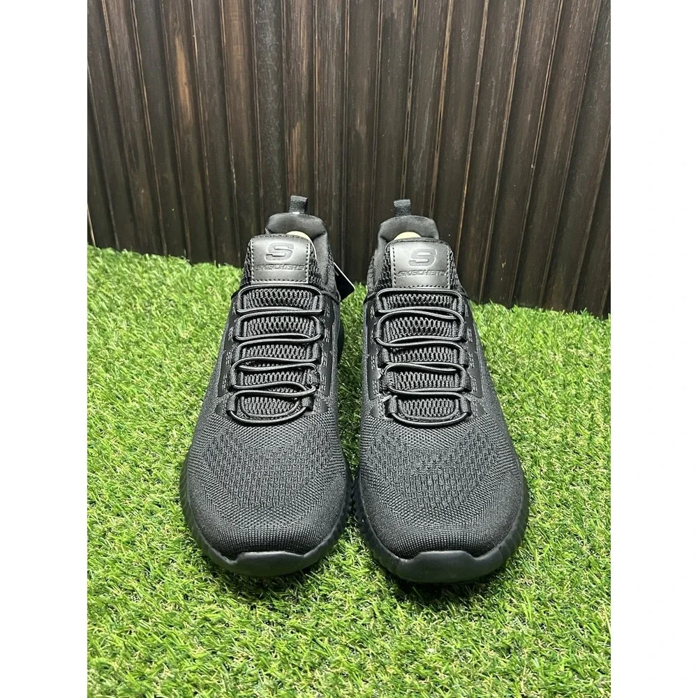 Size 8.5 Wide- Skechers Cessnock Relaxed Fit Memory Foam Men's BLK Work Sneakers
